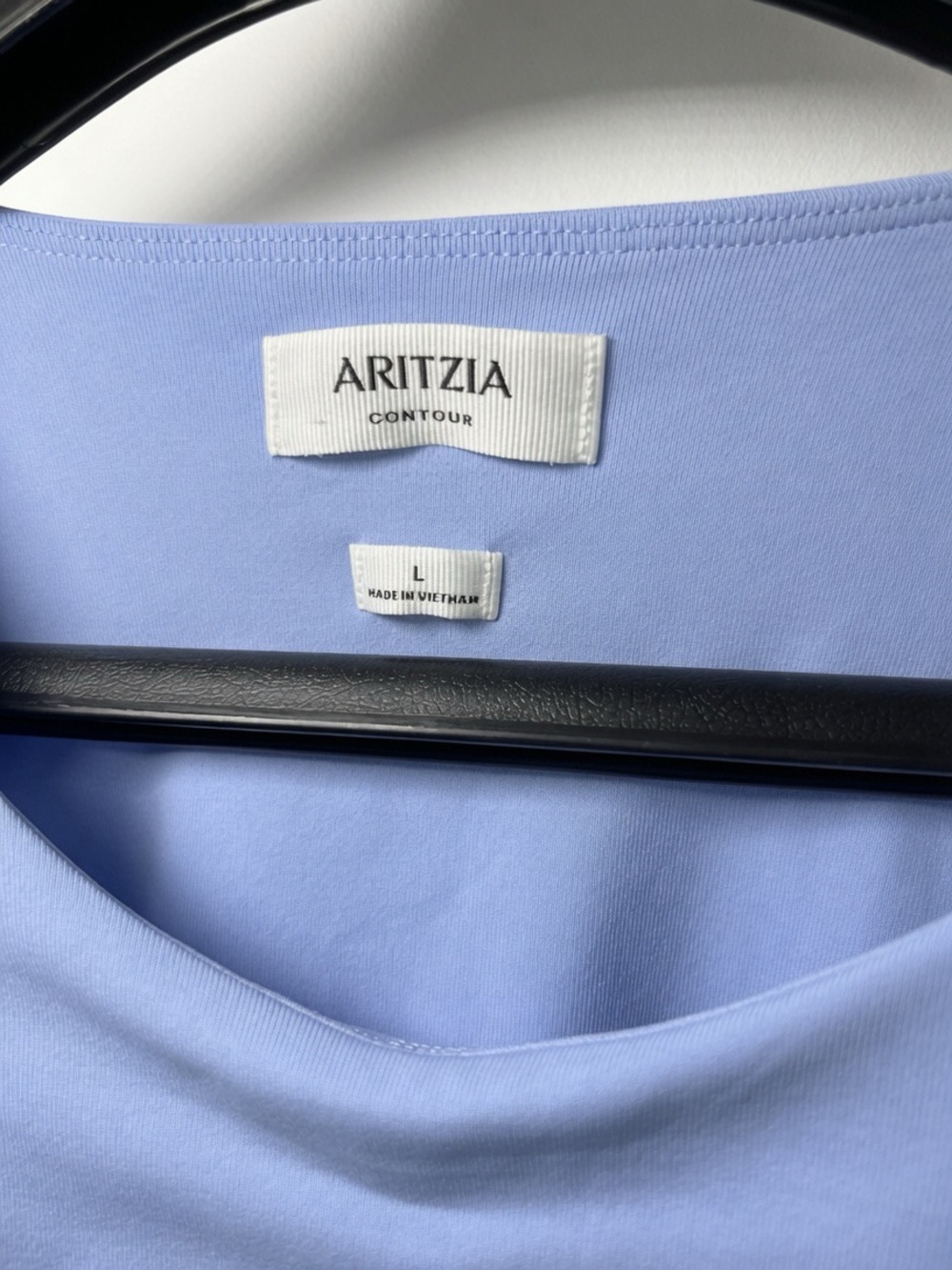 Aritzia Baby Blue Long Sleeve Scoop Neck Minimalist Contour Top Size Large - Picture 3 of 6